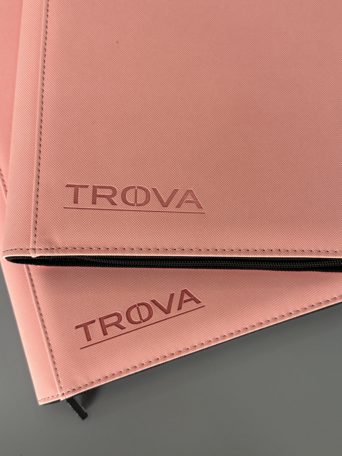 How to Choose the Best Trading Card Binder Color for Your Pokémon, Lorcana, and TCG Collection