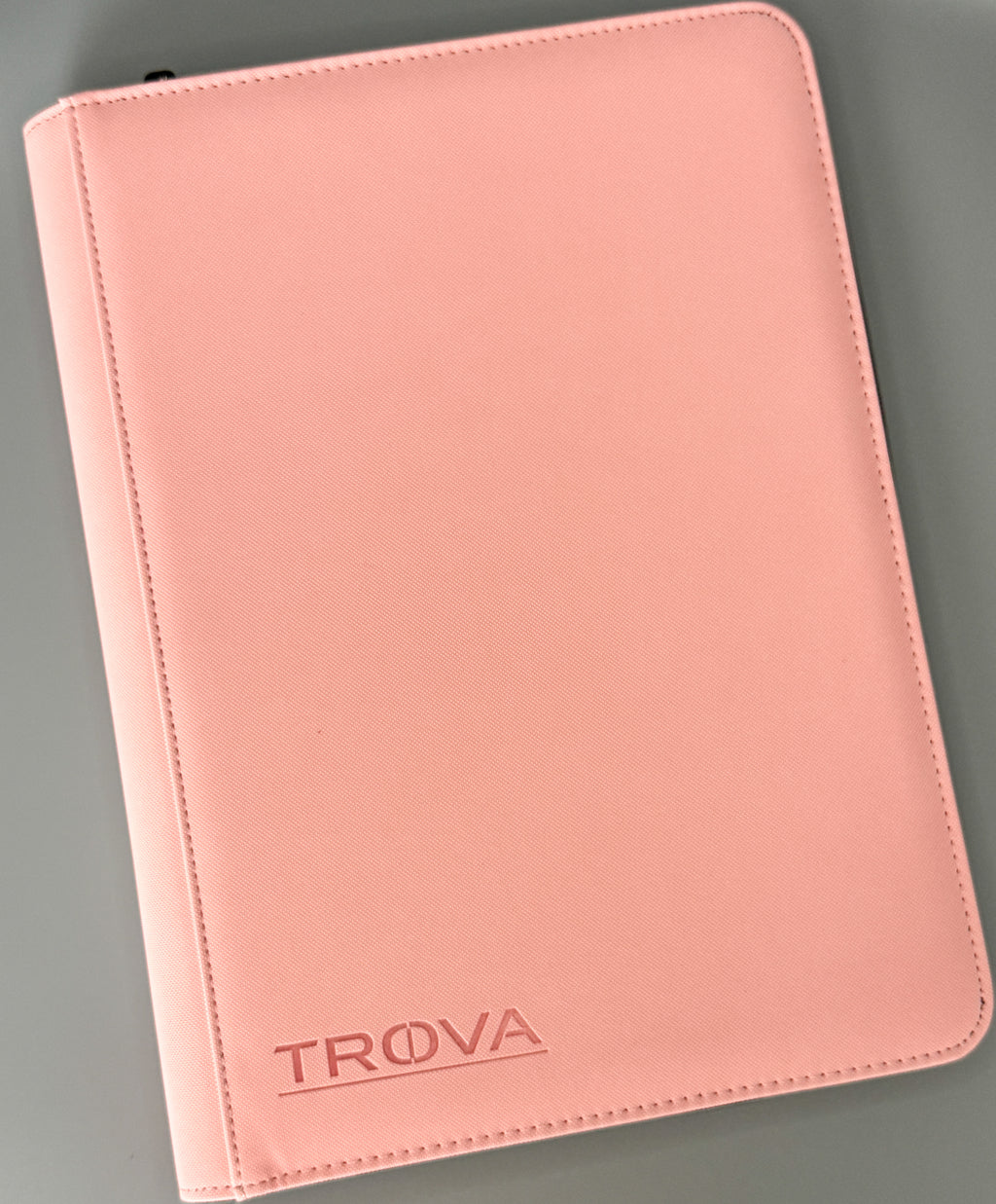 Trova Core 9-Pocket Binder With Pocket Peony Frost